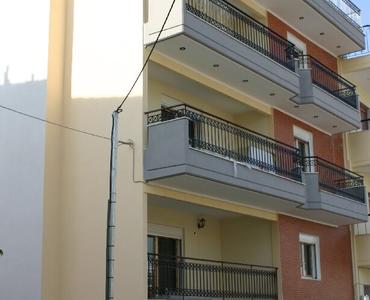Πολυώροφη κατοικία στην Πολίχνη Θεσσαλονίκης
